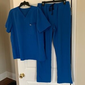 Figs Men's Scrub Set in Royal Blue